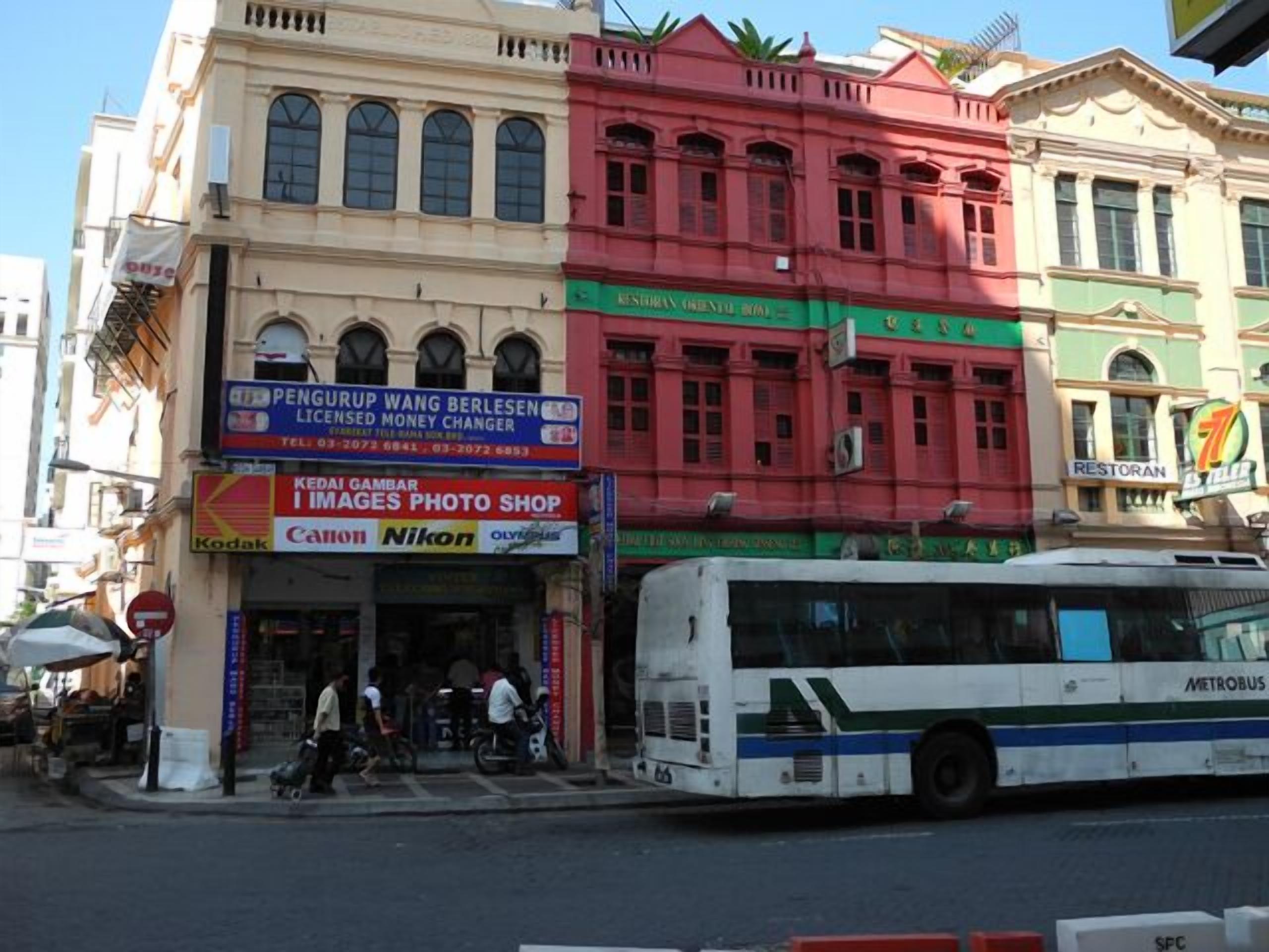 Submarine Guest House Central Market - Kuala Lumpur — Photos 1